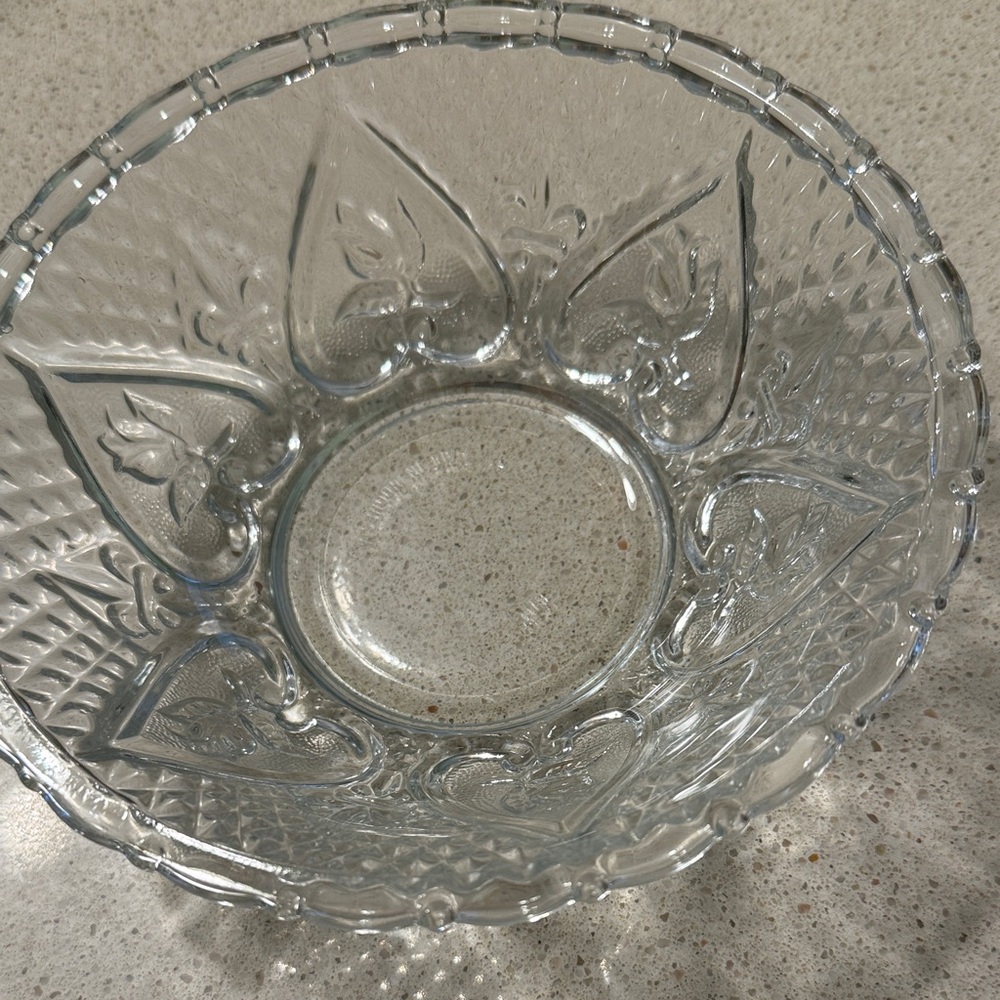 Vintage K16 KIM Indonesia Clear Pressed Rose designed Bowl.